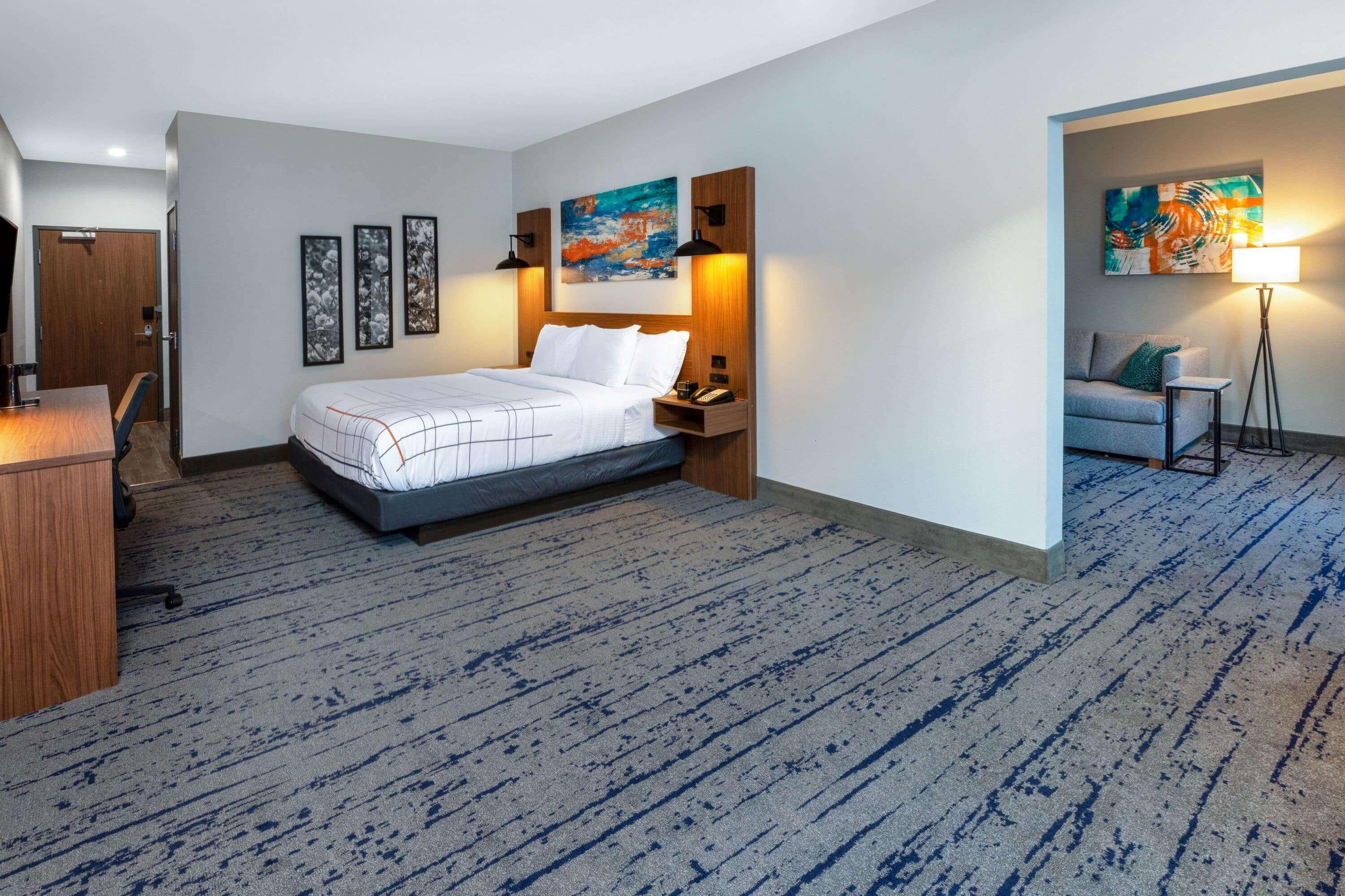 La Quinta Inn & Suites By Wyndham Dallas - Frisco Stadium Екстериор снимка